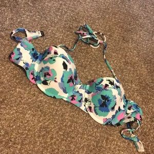 Volcom swim top